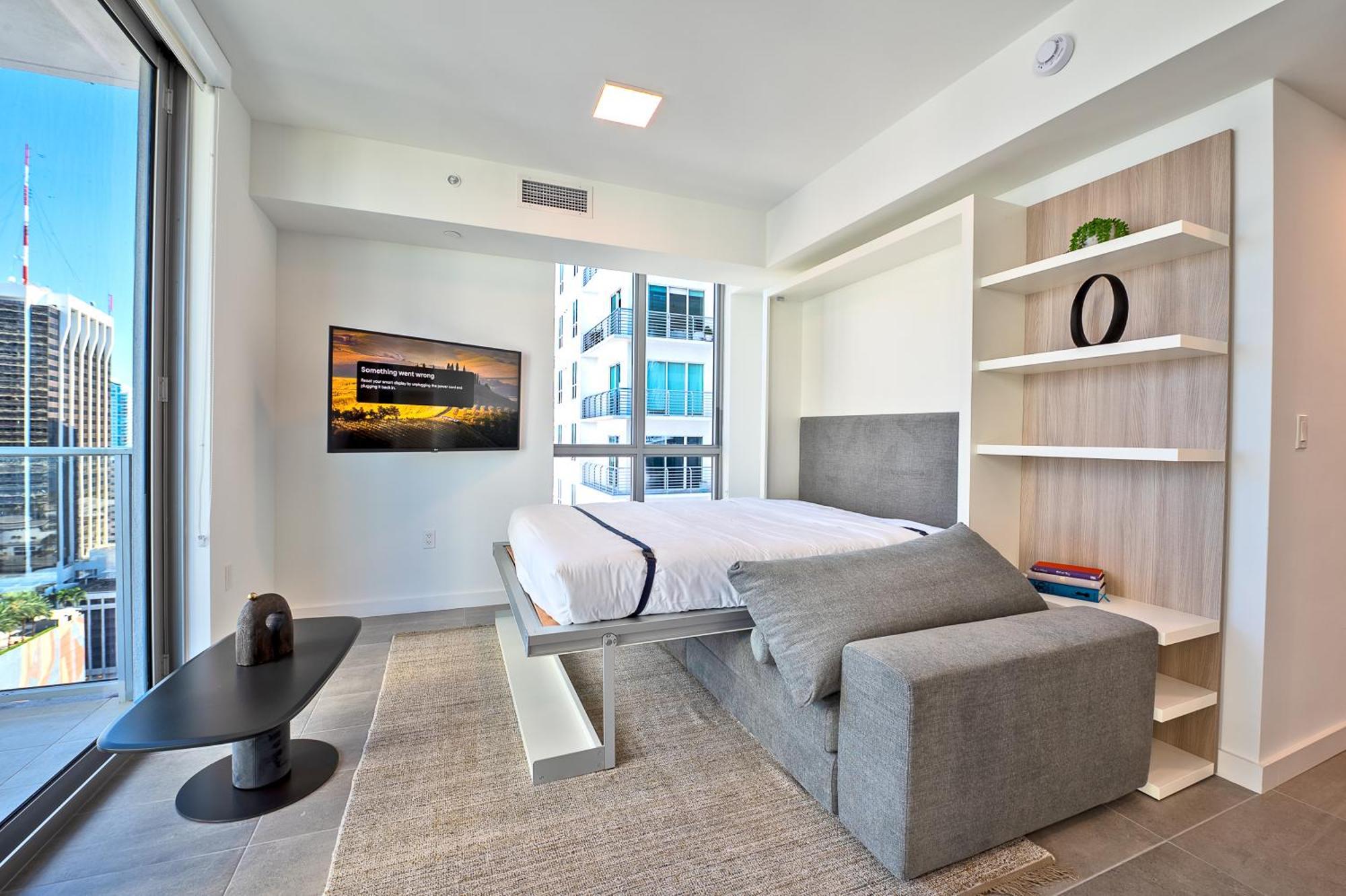 Spacious Studio In The Heart Of Downtown Miami Apartment Exterior photo